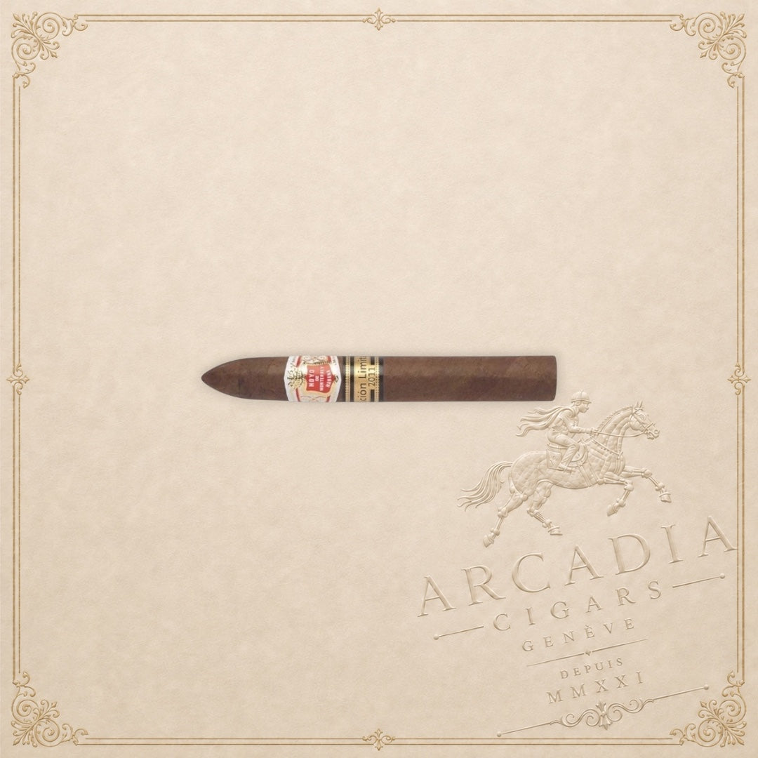Arcadia Cigars Hoyo de Monterrey Short Hoyo Piramides 2011 limited edition cigar with a pointed cap and gold band